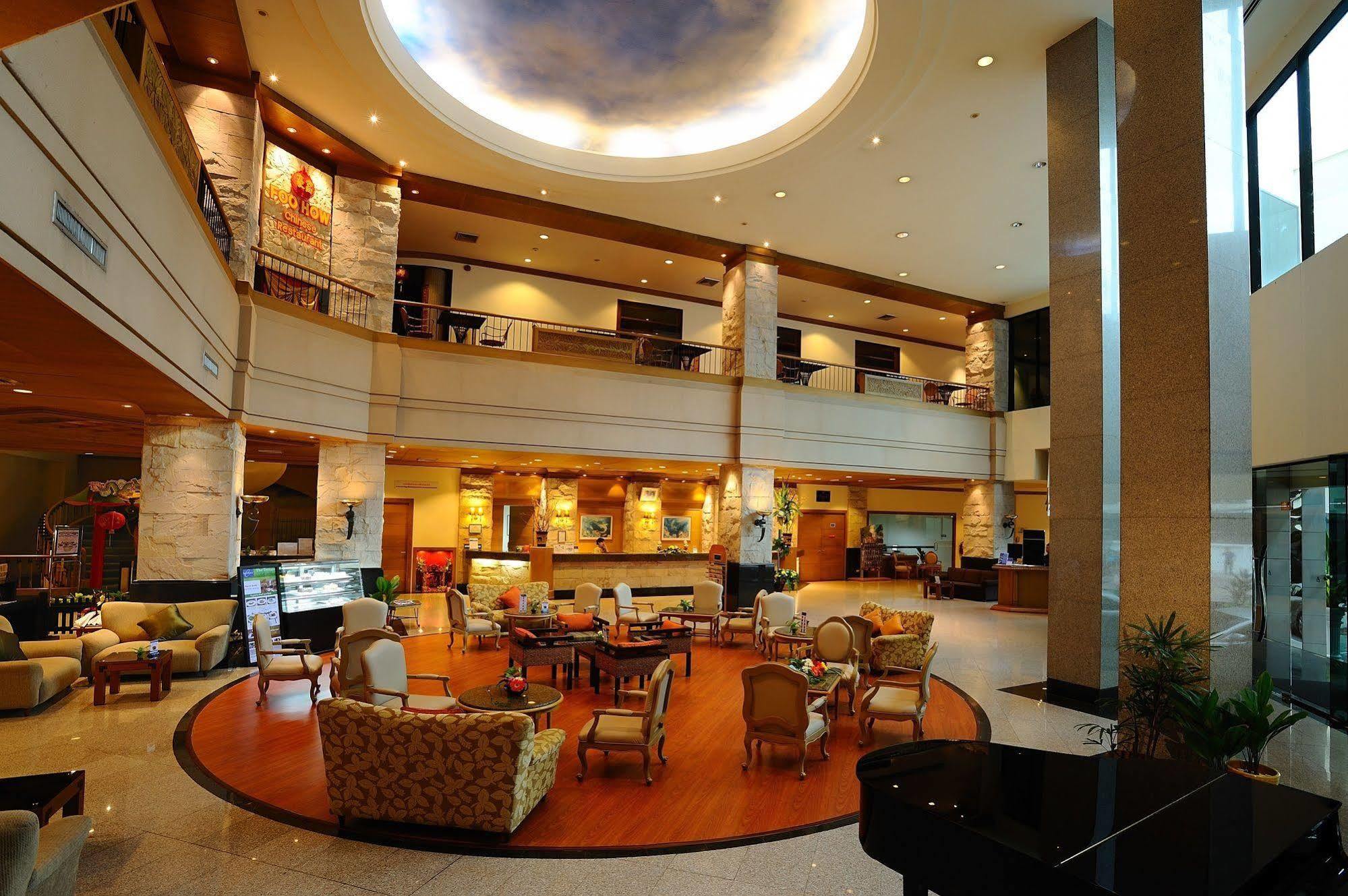 Chon Inter Hotel Chonburi Exterior foto