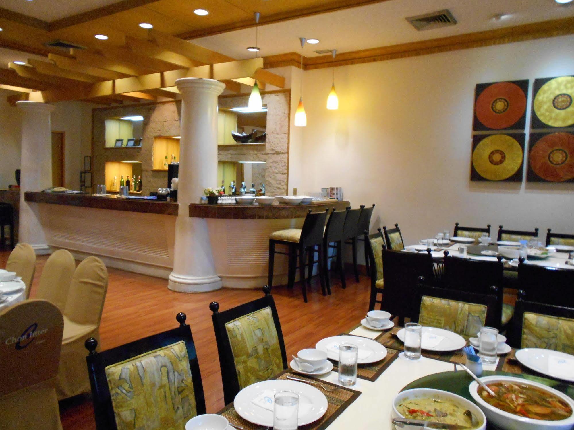 Chon Inter Hotel Chonburi Exterior foto