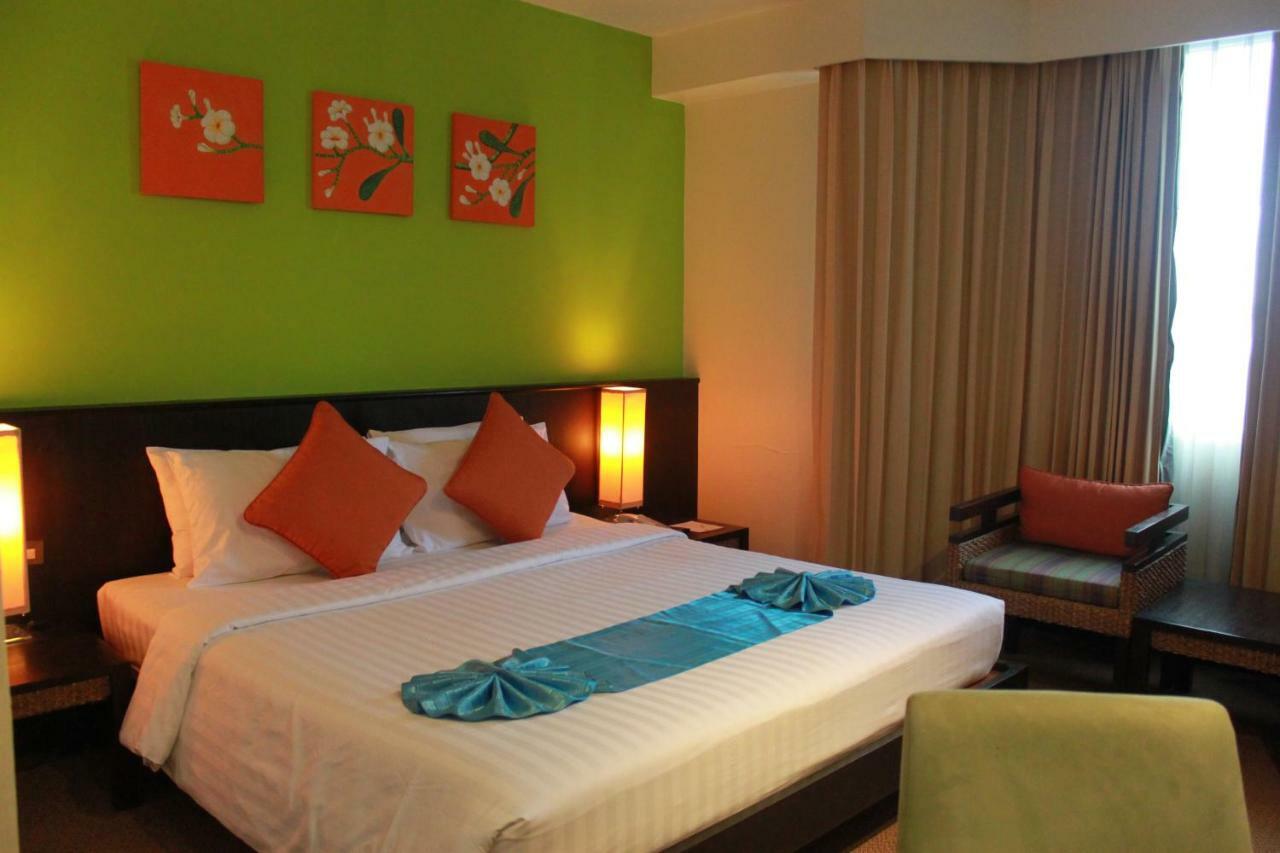 Chon Inter Hotel Chonburi Exterior foto