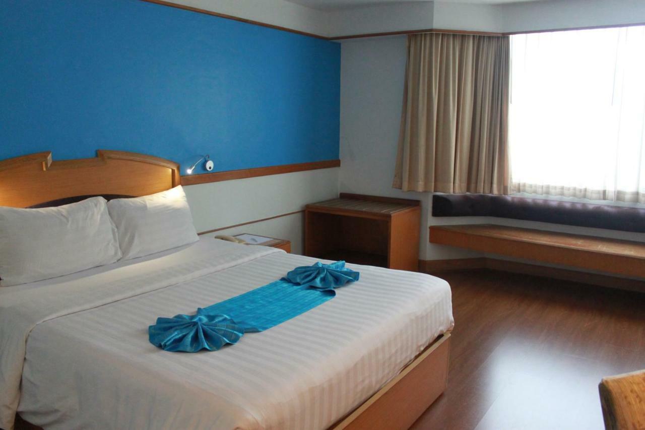 Chon Inter Hotel Chonburi Exterior foto
